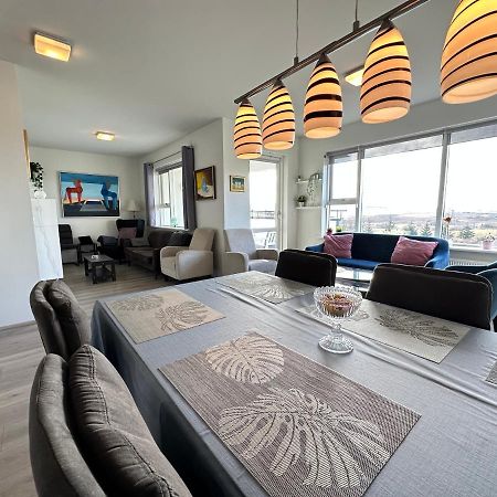 Modern 2 Bedroom Apartment In Kopavogur Reykjavík Exteriér fotografie